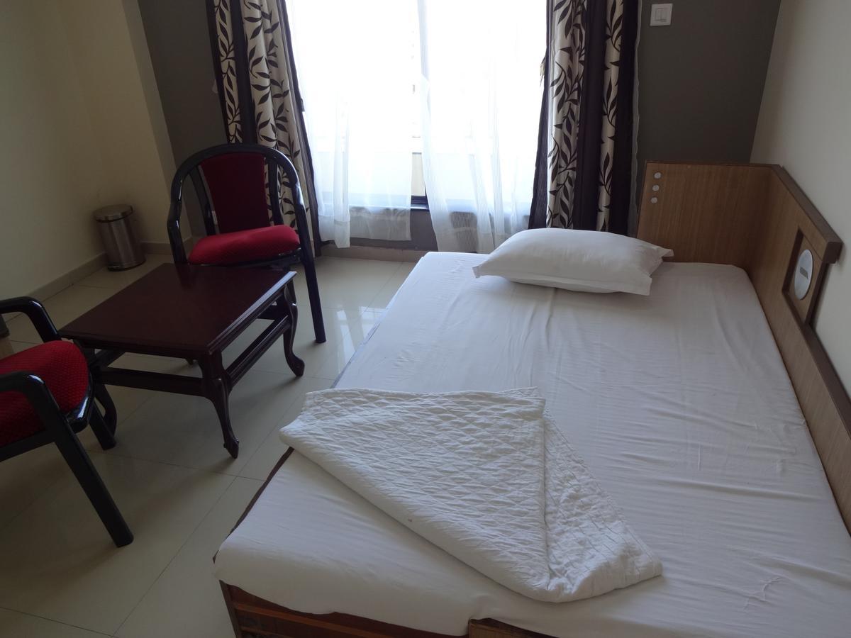 Hotel Royal Riviera Kumarakom Zewnętrze zdjęcie