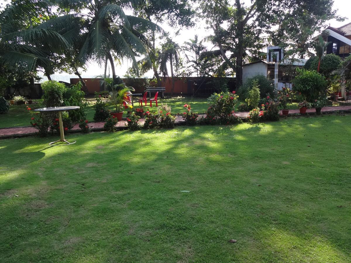 Hotel Royal Riviera Kumarakom Zewnętrze zdjęcie